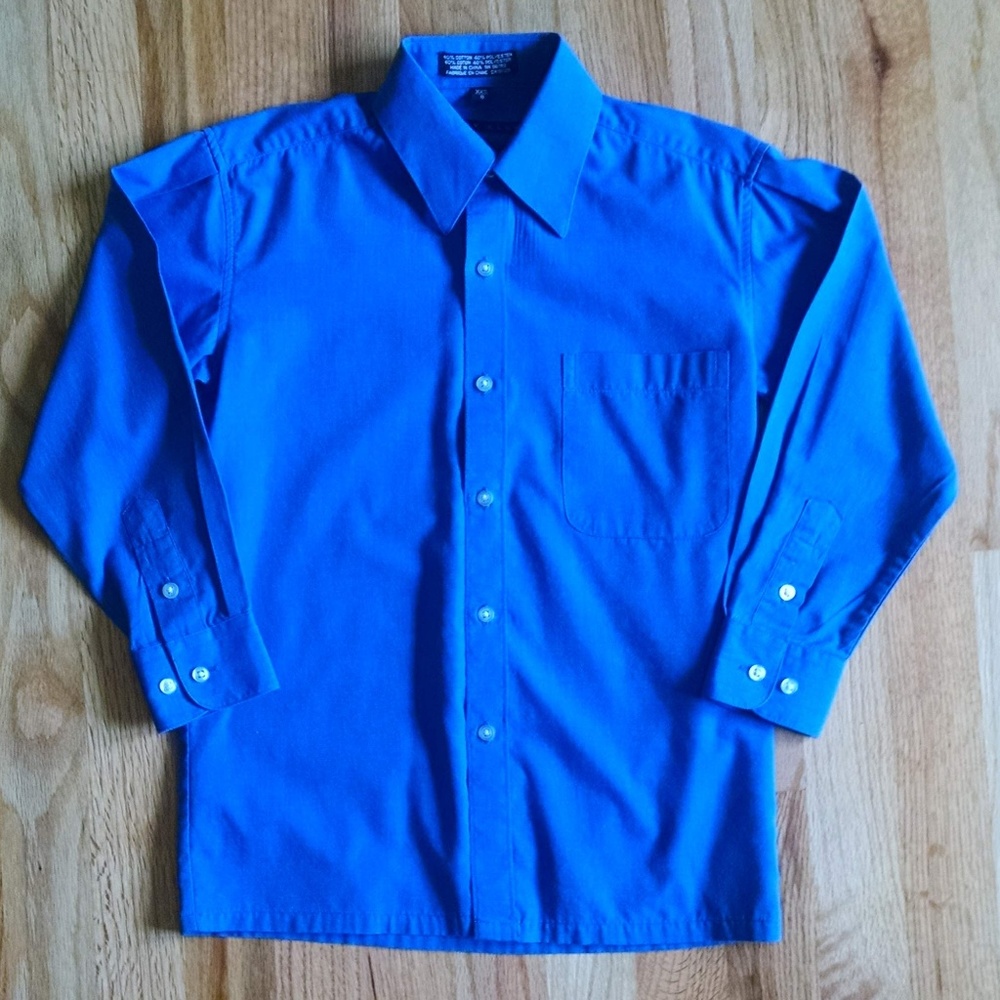 Boy's blue Perry Ellis button down size 8
